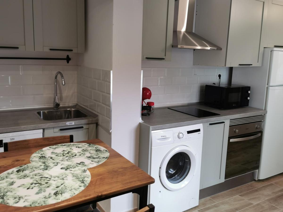 Apartamento Cuentame Burgos Apartment Ngoại thất bức ảnh