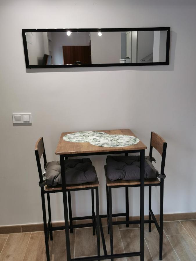 Apartamento Cuentame Burgos Apartment Ngoại thất bức ảnh